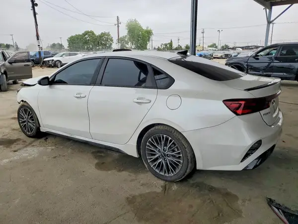 3KPF54ADXNE491065 2022 KIA FORTE - Image 2