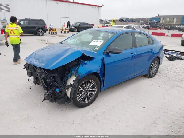 3KPF54ADXNE491518 2022 KIA FORTE - Image 2