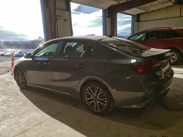 3KPF54ADXNE499621 2022 KIA FORTE - Image 2