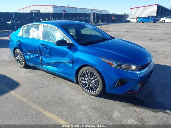 3KPF54ADXNE511296 2022 KIA FORTE - Image 1