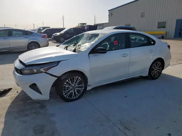 3KPF54ADXNE511847 2022 KIA FORTE - Image 1