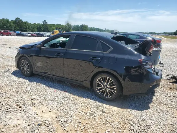 3KPF54ADXPE517456 2023 KIA FORTE - Image 2