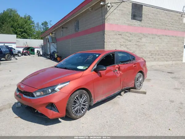 3KPF54ADXPE533902 2023 KIA FORTE - Image 2