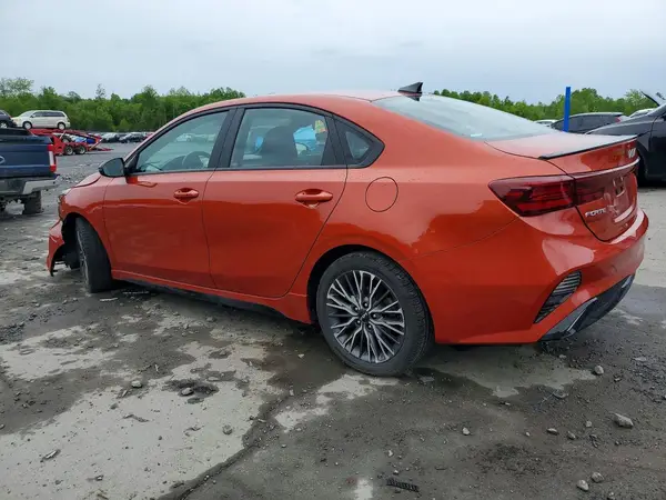 3KPF54ADXPE542700 2023 KIA FORTE - Image 2