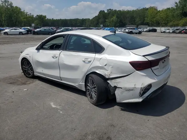 3KPF54ADXPE548688 2023 KIA FORTE - Image 2