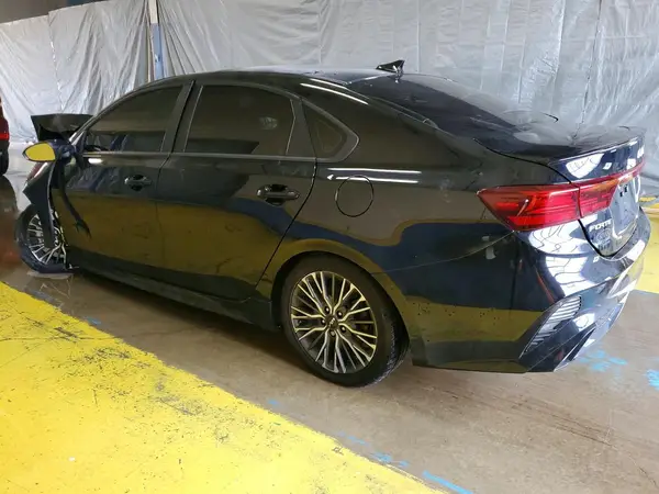 3KPF54ADXPE556760 2023 KIA FORTE - Image 2