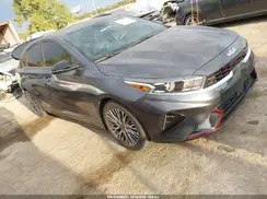 3KPF54ADXPE560565 2023 KIA FORTE