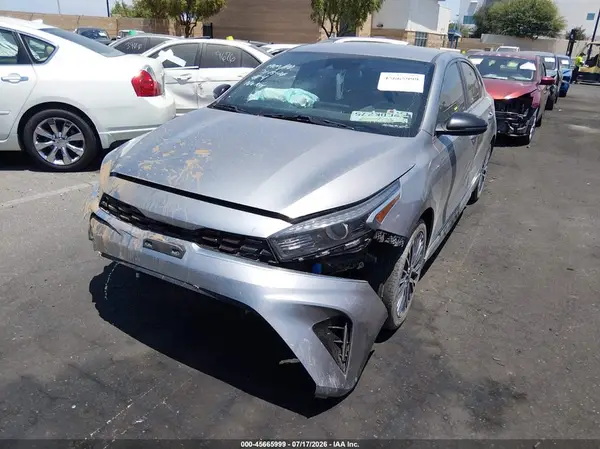 3KPF54ADXPE564101 2023 KIA FORTE - Image 2