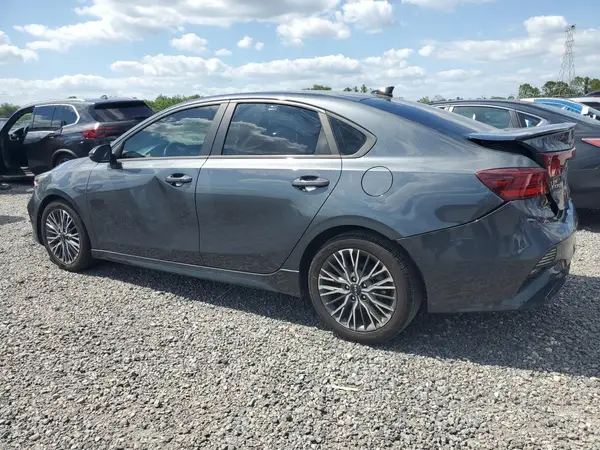 3KPF54ADXPE566818 2023 KIA FORTE - Image 2