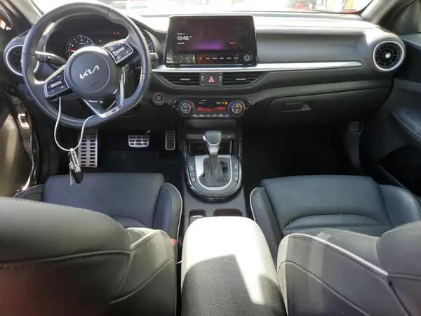 3KPF54ADXPE568195 2023 KIA FORTE - Image 8