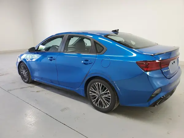 3KPF54ADXPE569640 2023 KIA FORTE - Image 2