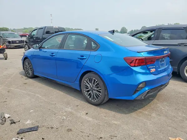 3KPF54ADXPE570092 2023 KIA FORTE - Image 2