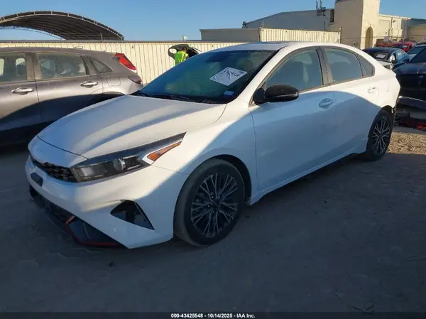 3KPF54ADXPE574496 2023 KIA FORTE - Image 2