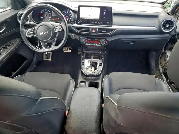 3KPF54ADXPE578029 2023 KIA FORTE - Image 8