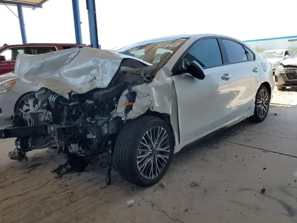 3KPF54ADXPE578614 2023 KIA FORTE - Image 1