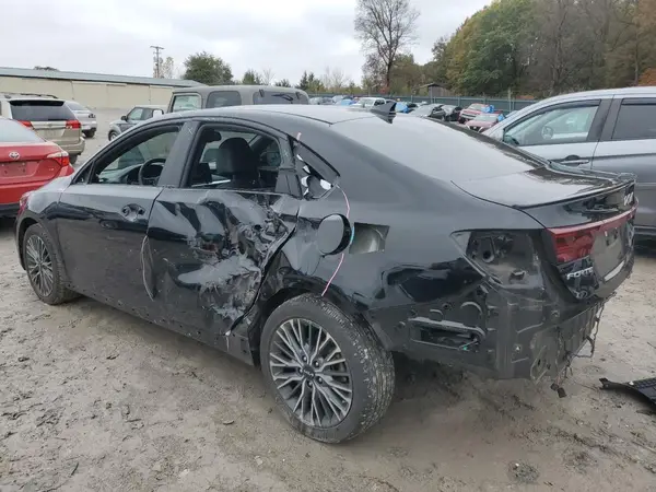 3KPF54ADXPE578743 2023 KIA FORTE - Image 2