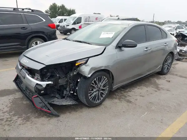 3KPF54ADXPE579732 2023 KIA FORTE - Image 2