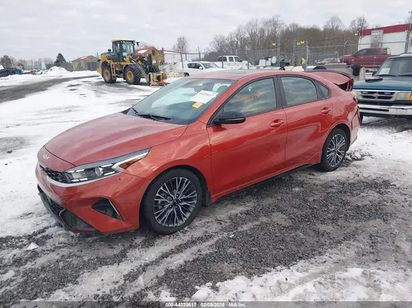 3KPF54ADXPE588415 2023 KIA FORTE - Image 2