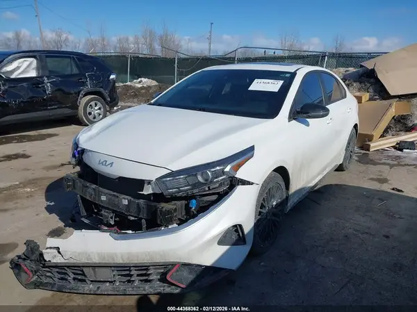 3KPF54ADXPE599012 2023 KIA FORTE - Image 2