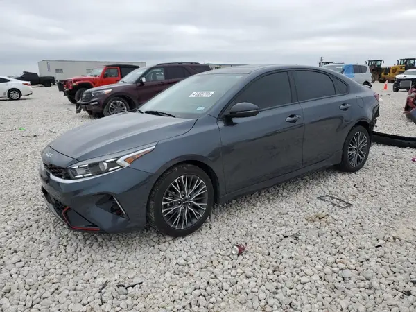3KPF54ADXPE604354 2023 KIA FORTE - Image 1