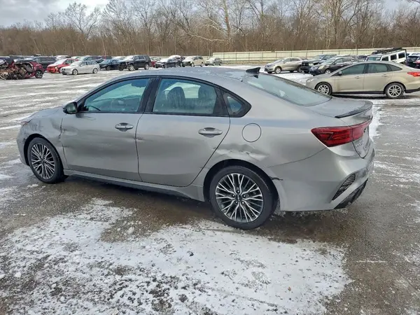 3KPF54ADXPE606217 2023 KIA FORTE - Image 2