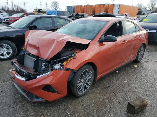 3KPF54ADXPE610087 2023 KIA FORTE - Image 1