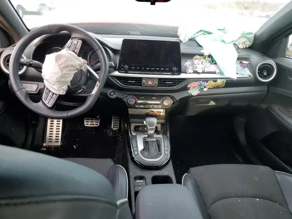 3KPF54ADXPE610087 2023 KIA FORTE - Image 8