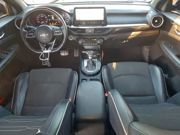 3KPF54ADXPE615161 2023 KIA FORTE - Image 8