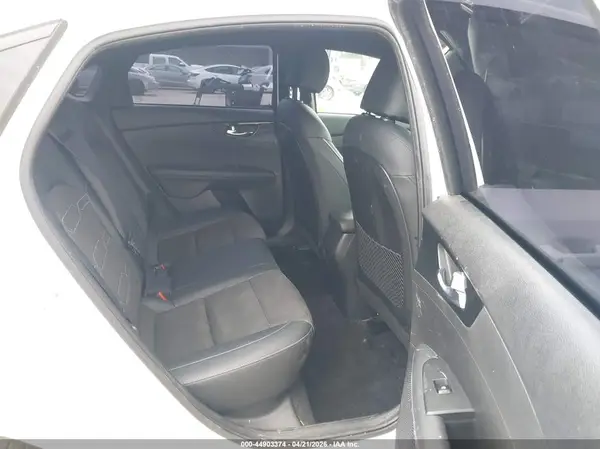 3KPF54ADXPE615757 2023 KIA FORTE - Image 8