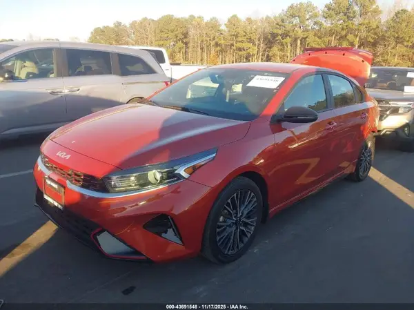 3KPF54ADXPE617220 2023 KIA FORTE - Image 2