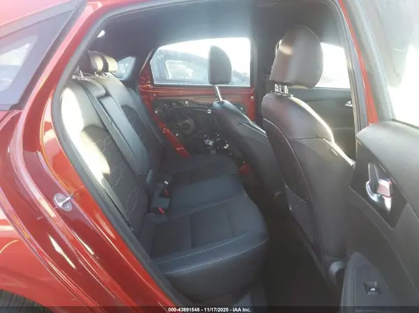 3KPF54ADXPE617220 2023 KIA FORTE - Image 8