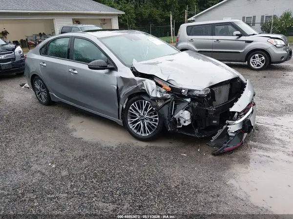 3KPF54ADXPE620165 2023 KIA FORTE - Image 1