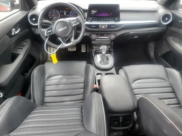 3KPF54ADXPE623485 2023 KIA FORTE - Image 8