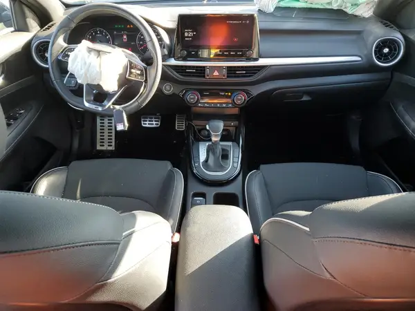 3KPF54ADXPE637158 2023 KIA FORTE - Image 8