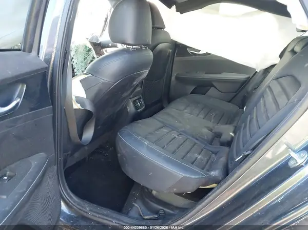 3KPF54ADXPE638052 2023 KIA FORTE - Image 8