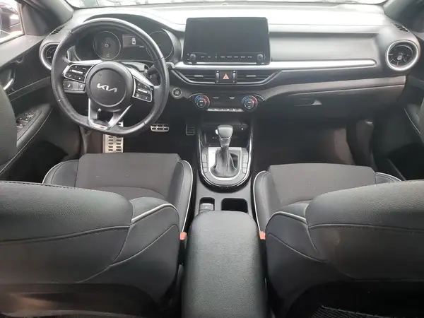 3KPF54ADXPE640349 2023 KIA FORTE - Image 8