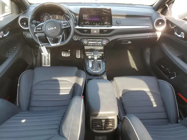 3KPF54ADXPE647141 2023 KIA FORTE - Image 8