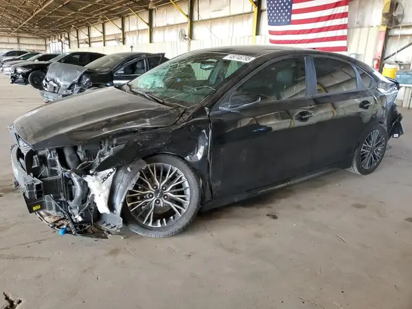 3KPF54ADXPE648046 2023 KIA FORTE - Image 1