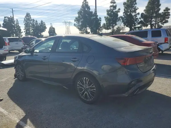 3KPF54ADXPE657930 2023 KIA FORTE - Image 2