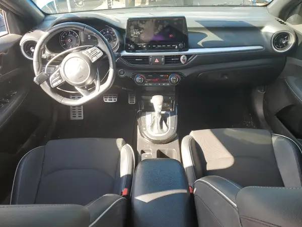 3KPF54ADXPE660908 2023 KIA FORTE - Image 8