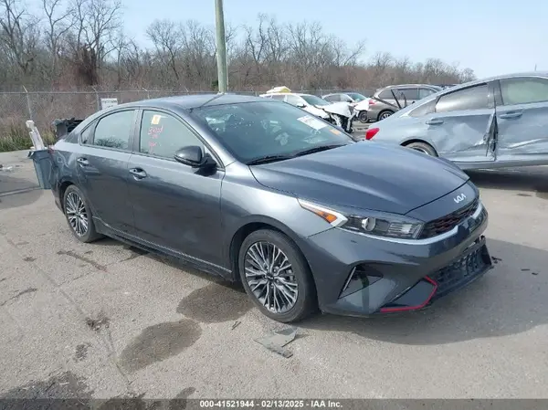 3KPF54ADXPE664859 2023 KIA FORTE - Image 1