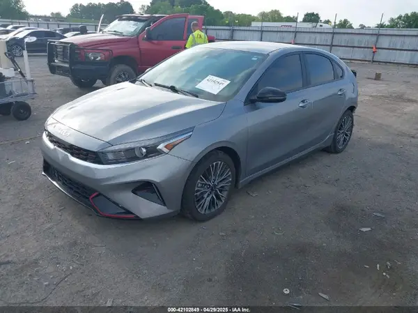 3KPF54ADXPE665459 2023 KIA FORTE - Image 2