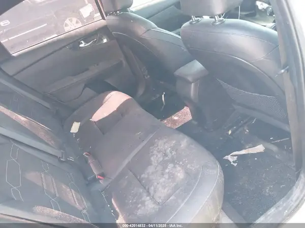 3KPF54ADXPE665963 2023 KIA FORTE - Image 8