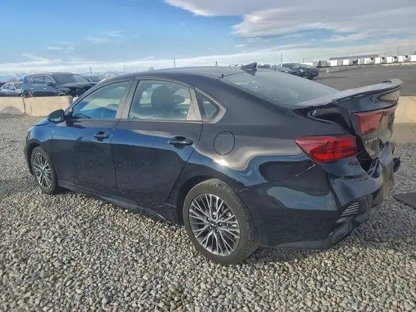 3KPF54ADXPE666417 2023 KIA FORTE - Image 2
