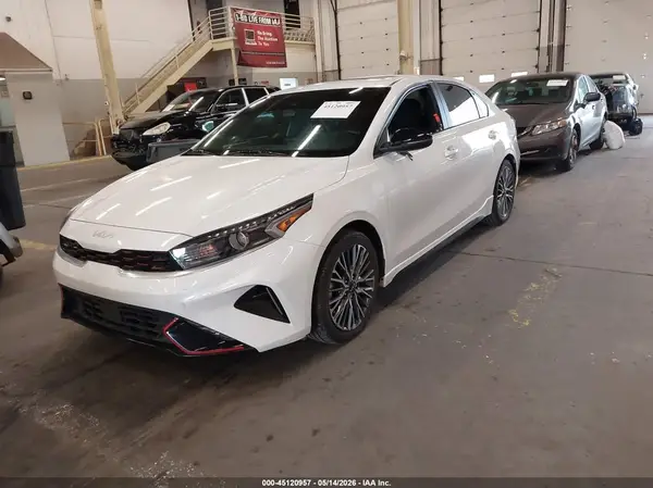 3KPF54ADXPE682519 2023 KIA FORTE - Image 2