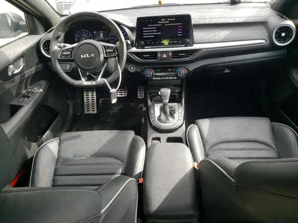 3KPF54ADXRE693698 2024 KIA FORTE - Image 8