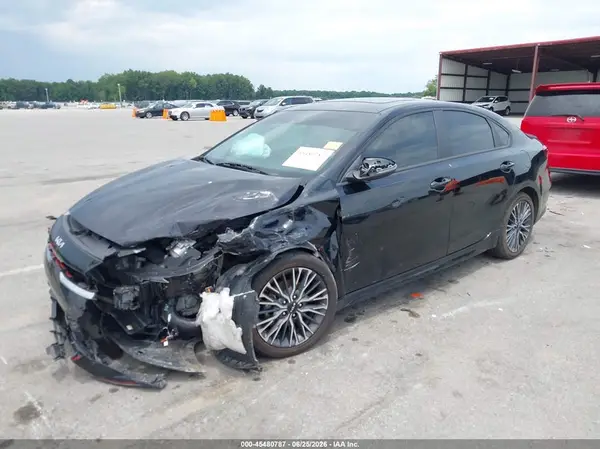 3KPF54ADXRE721726 2024 KIA FORTE - Image 2