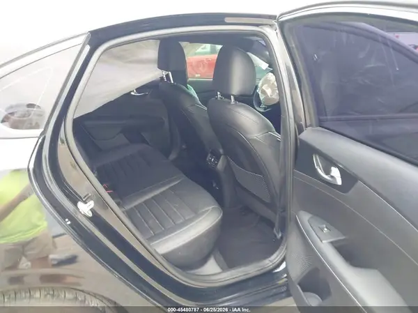 3KPF54ADXRE721726 2024 KIA FORTE - Image 8