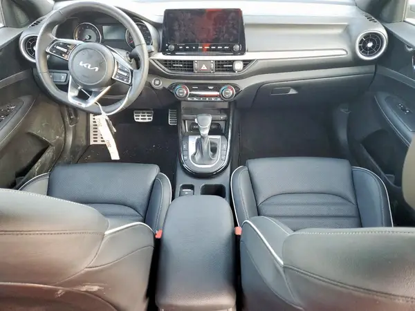 3KPF54ADXRE726716 2024 KIA FORTE - Image 8