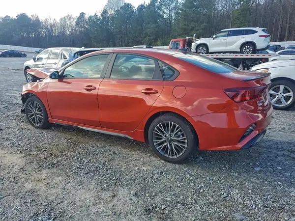 3KPF54ADXRE731608 2024 KIA FORTE - Image 2